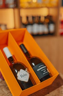 Cutie premium 2 sticle - FAIN & Chardonnay barrique - imagine 2